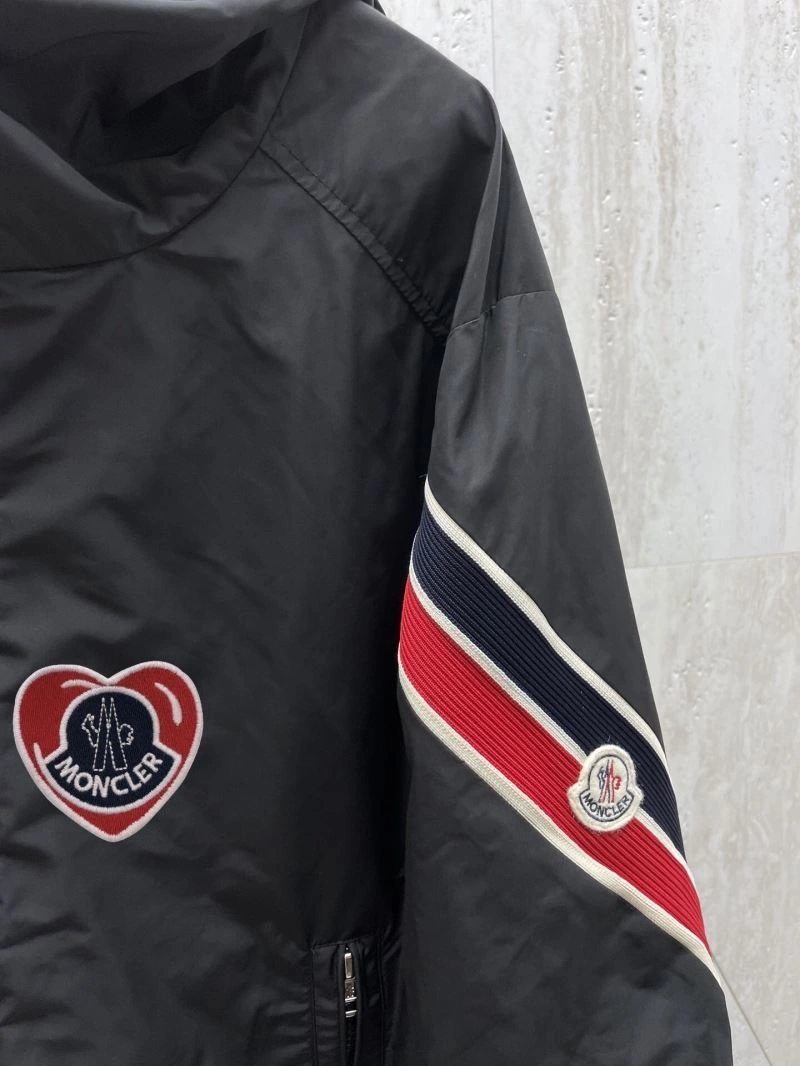 Moncler Outwear Sustainable 142051