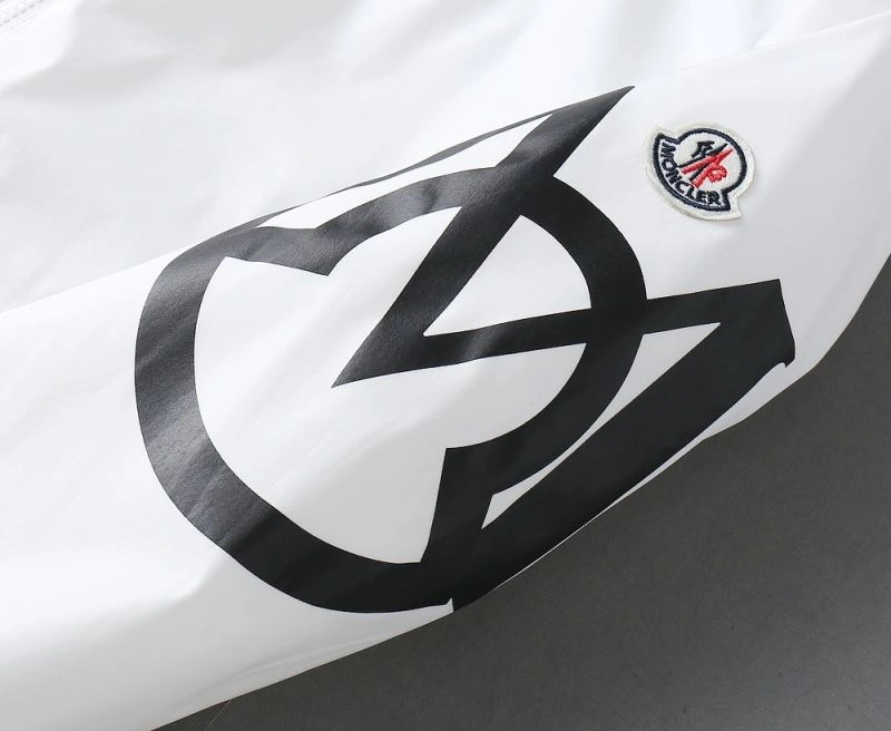 Unisex Moncler Outwear 142055