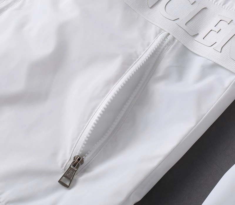 Moncler Outwear AllSeason 142043