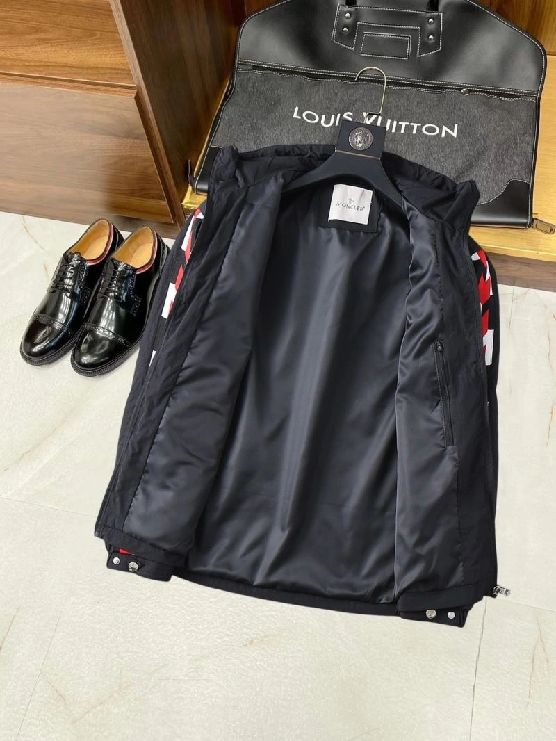 Sustainable Moncler Outwear 142048
