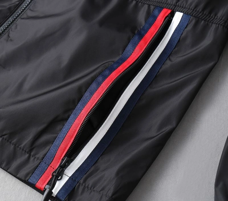 TechFriendly Moncler Outwear 142042