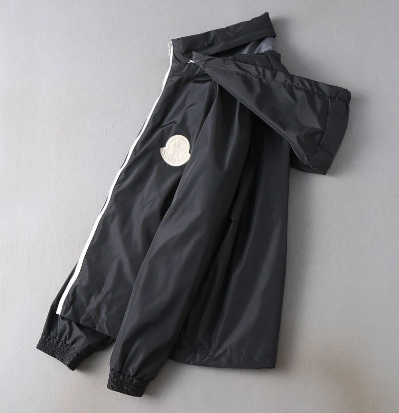 Moncler Outwear Popular 142039