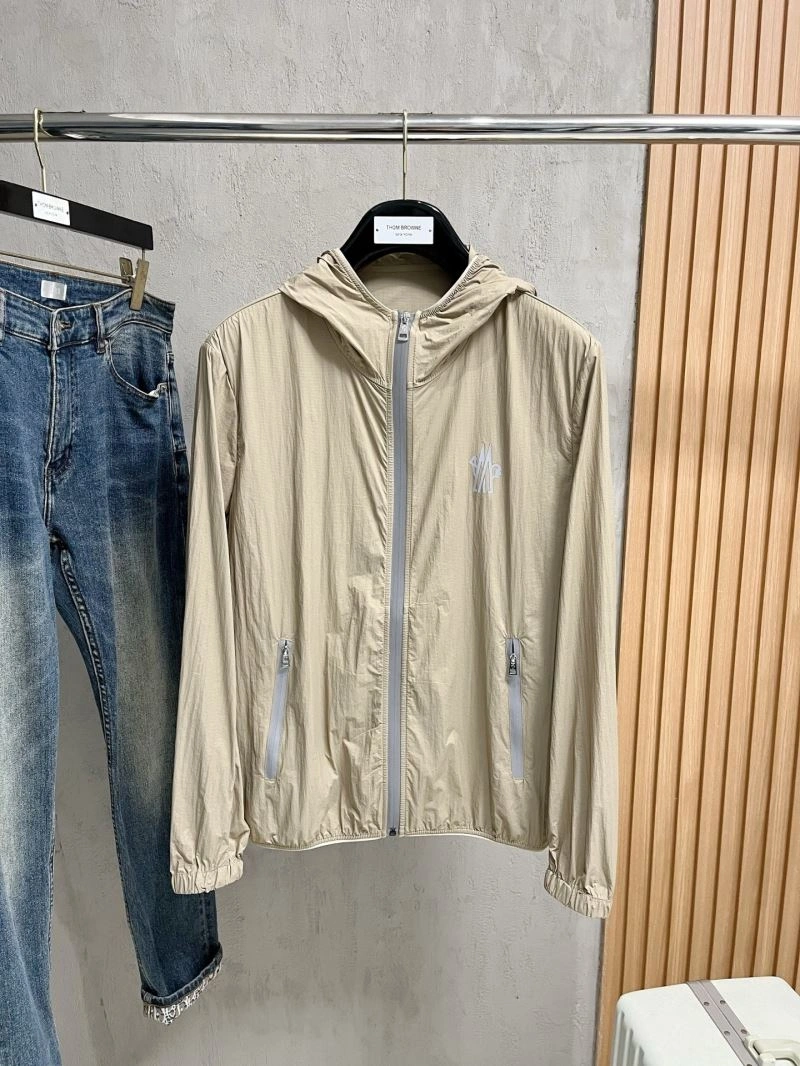 Durable Moncler Outwear 142041