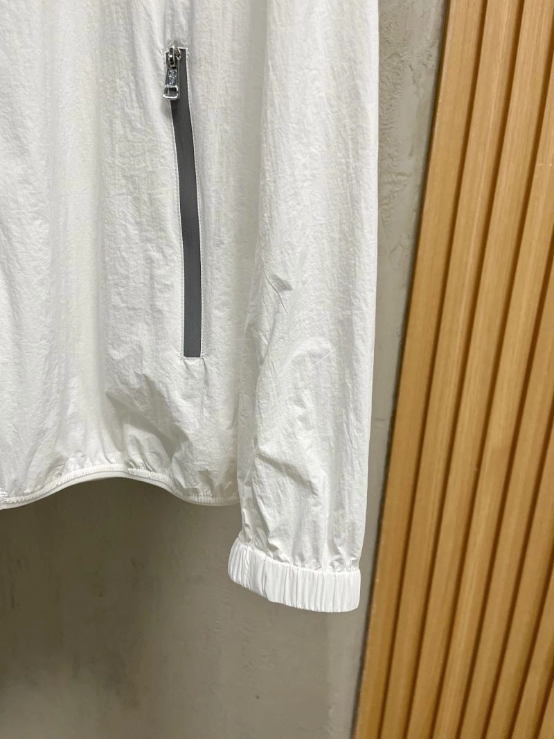 Original Moncler Outwear 142034