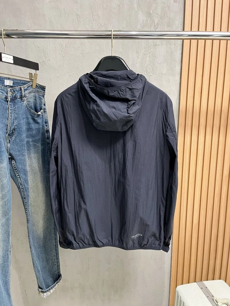 QuickDry Moncler Outwear 142036