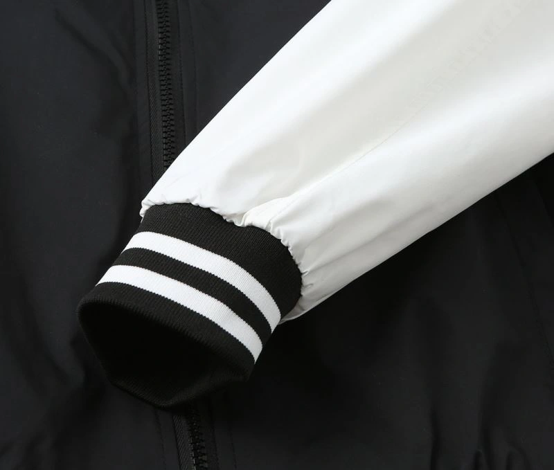 Moncler Outwear ComfortFit 142035