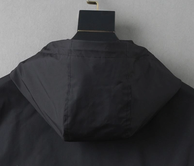 Moncler Outwear ComfortFit 142035
