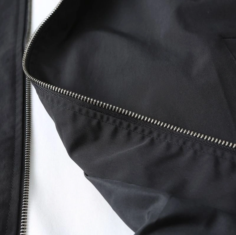 Moncler Outwear Fashionable 142032