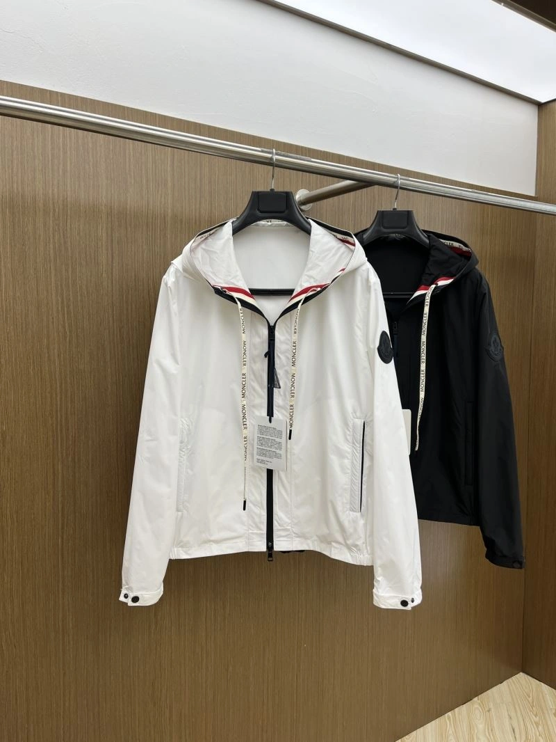 BestValue Moncler Outwear 142030