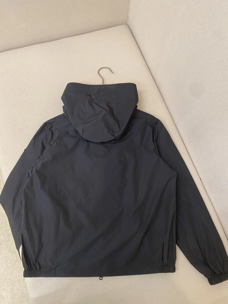 Moncler Outwear Timeless 142029