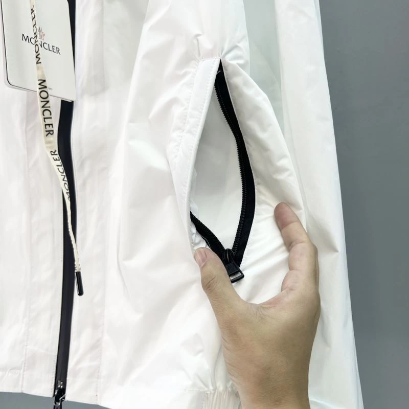 Moncler Outwear UrbanStyle 142024