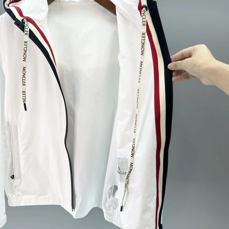 Moncler Outwear UrbanStyle 142024