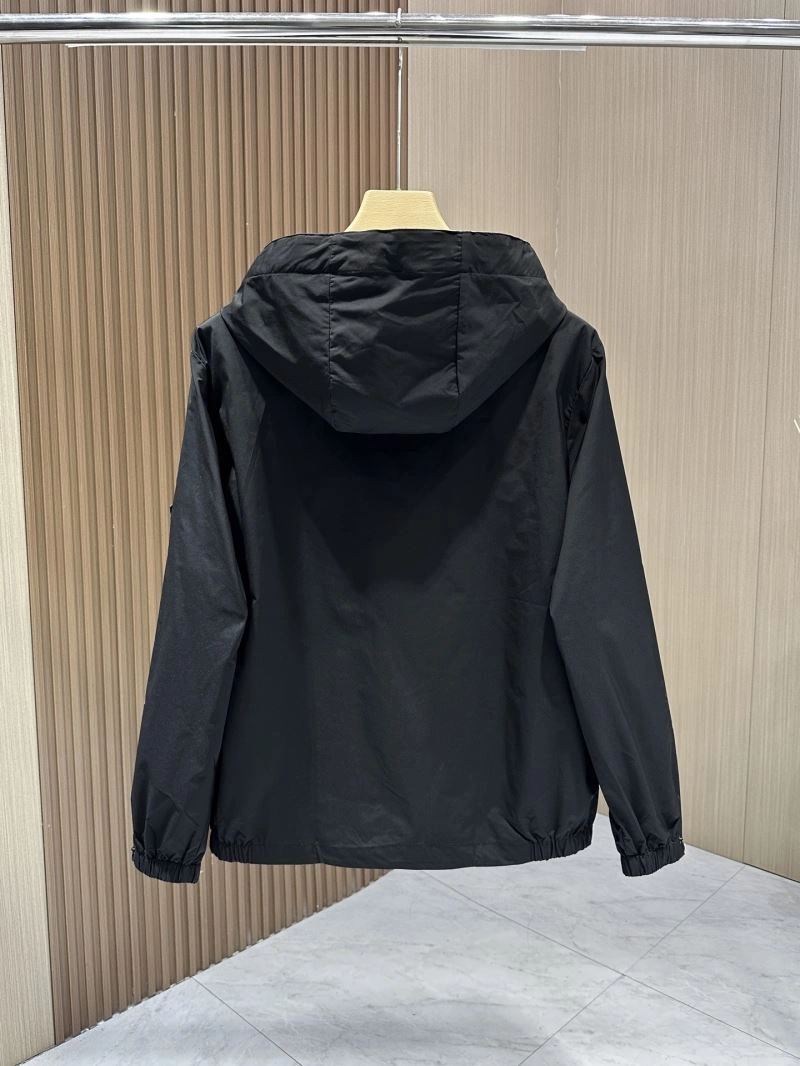 Breathable Moncler Outwear 142019