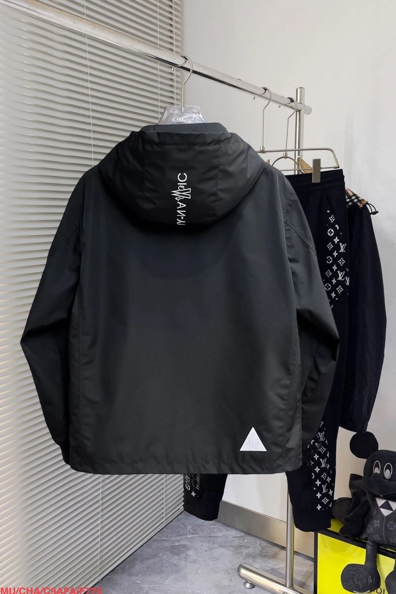 QuickDry Moncler Outwear 142017