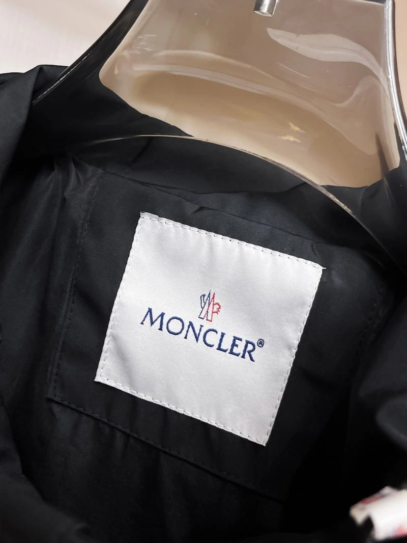 QuickDry Moncler Outwear 142017