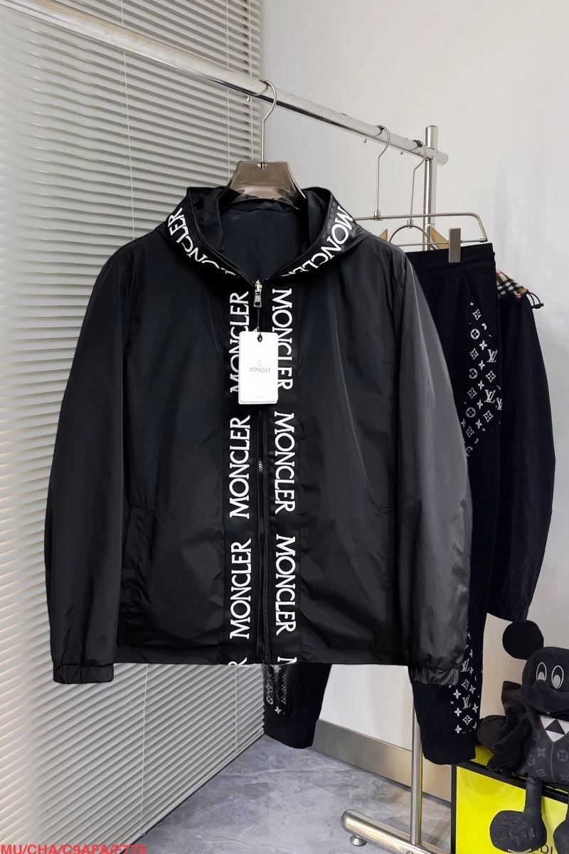 Moncler Outwear Attractive 142016