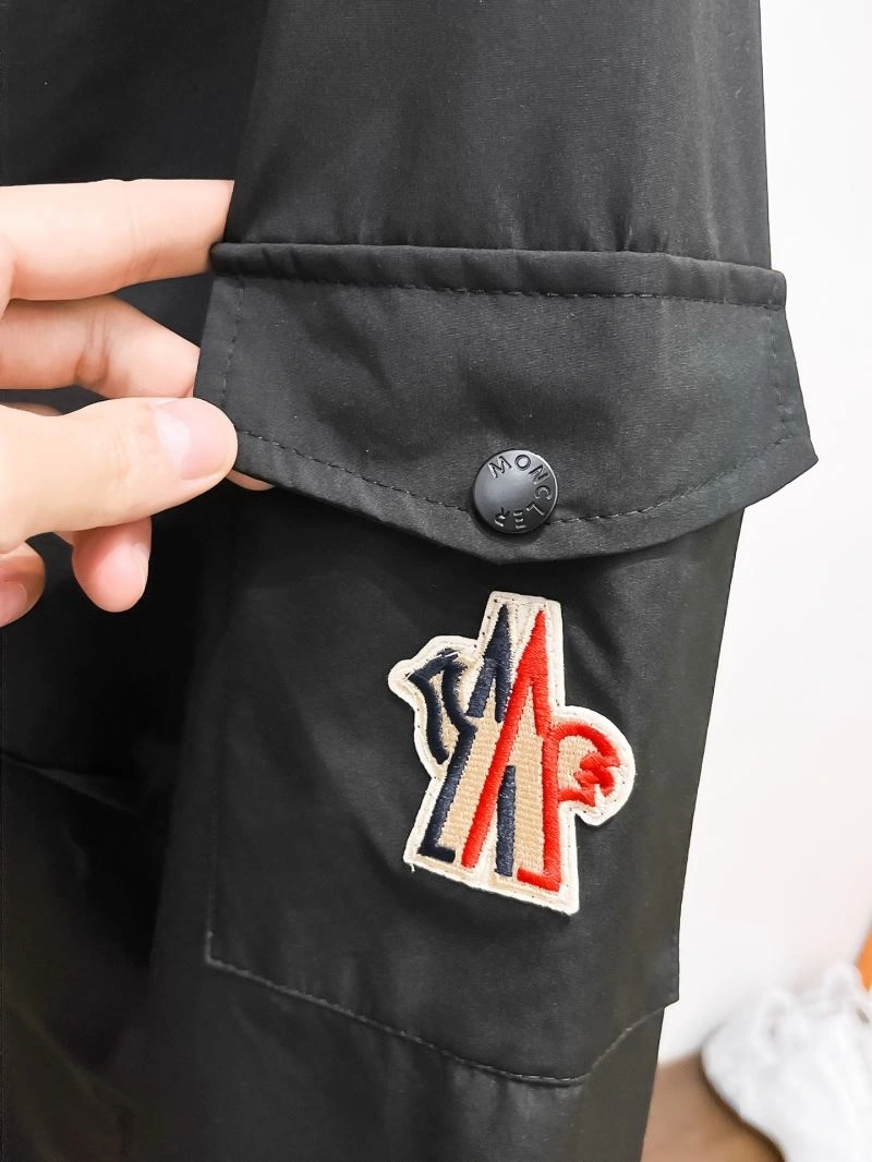 Resilient Moncler Outwear 142018