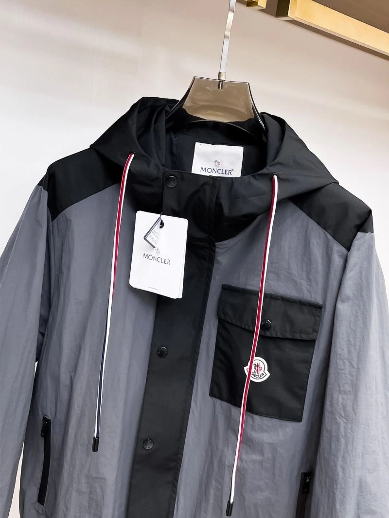 Unique Moncler Outwear 142012