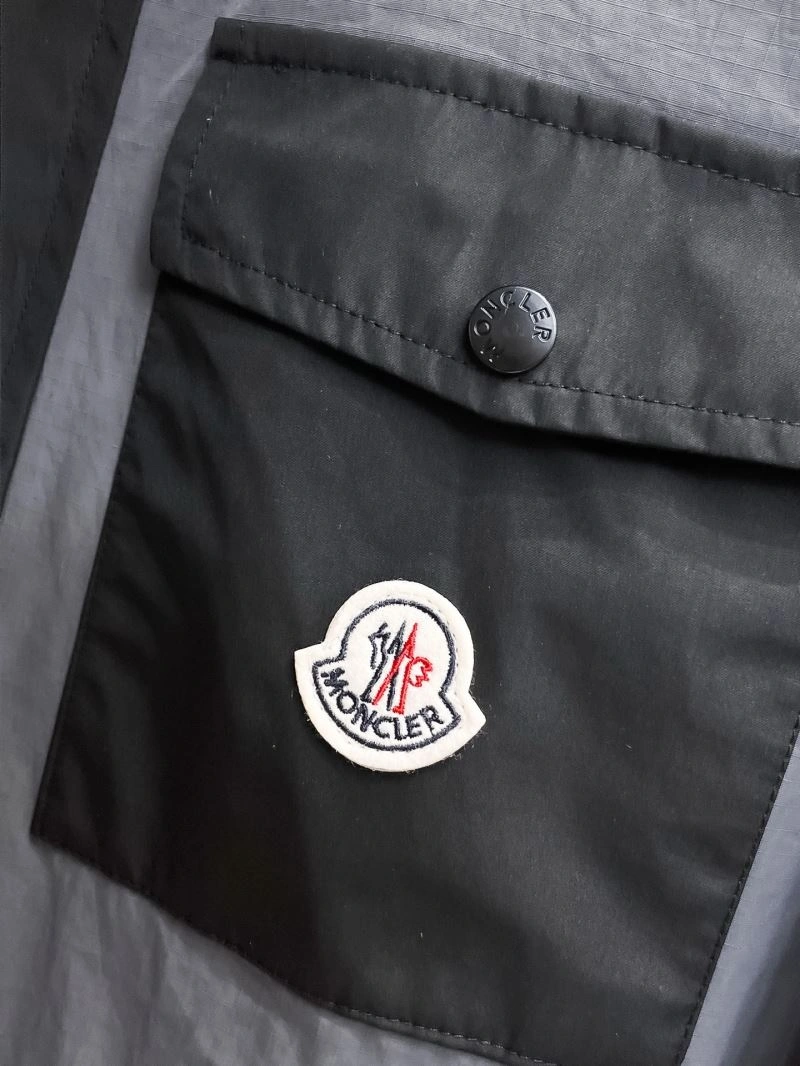 Unique Moncler Outwear 142012