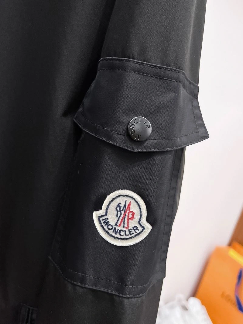 Moncler Outwear Lightweight 142005