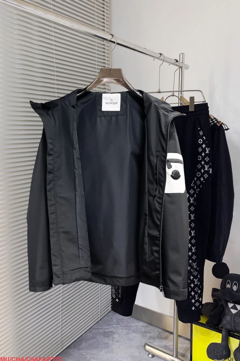 Moncler Outwear Trendy 142010