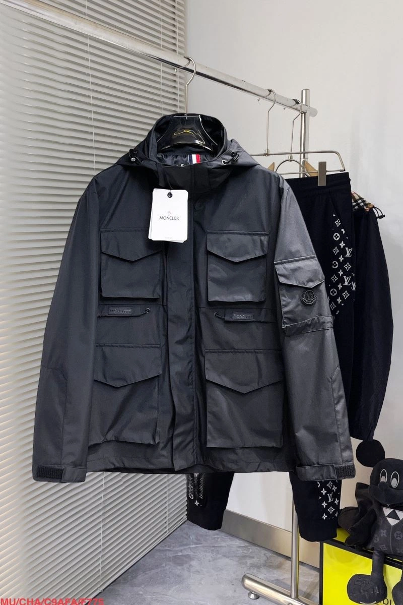 Flexible Moncler Outwear 142013