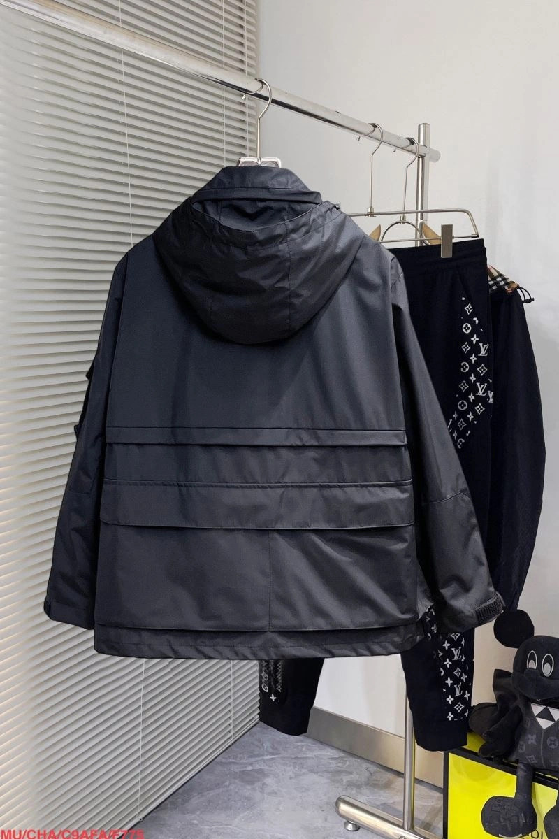 Flexible Moncler Outwear 142013