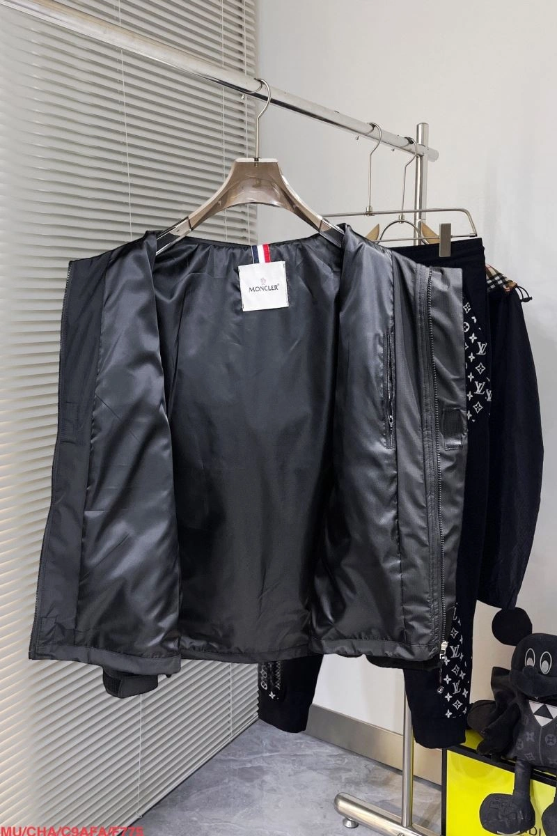 Flexible Moncler Outwear 142013