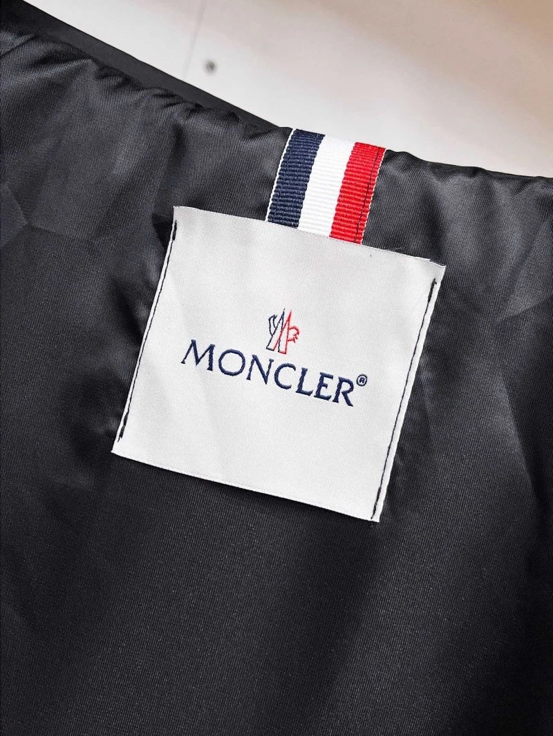 Flexible Moncler Outwear 142013