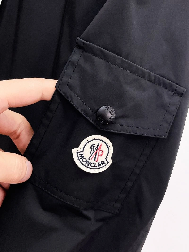 Moncler Outwear Upgraded 142001
