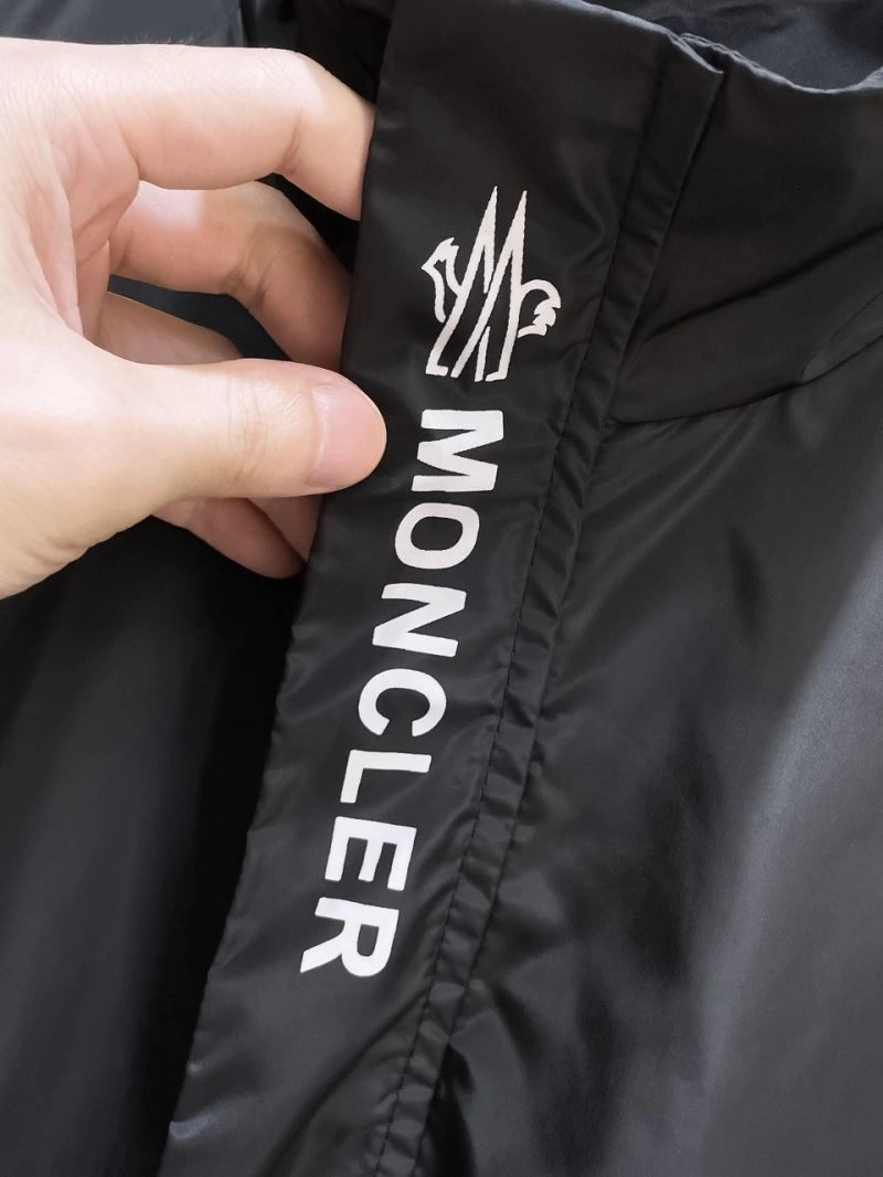 Moncler Outwear TechFriendly 141999
