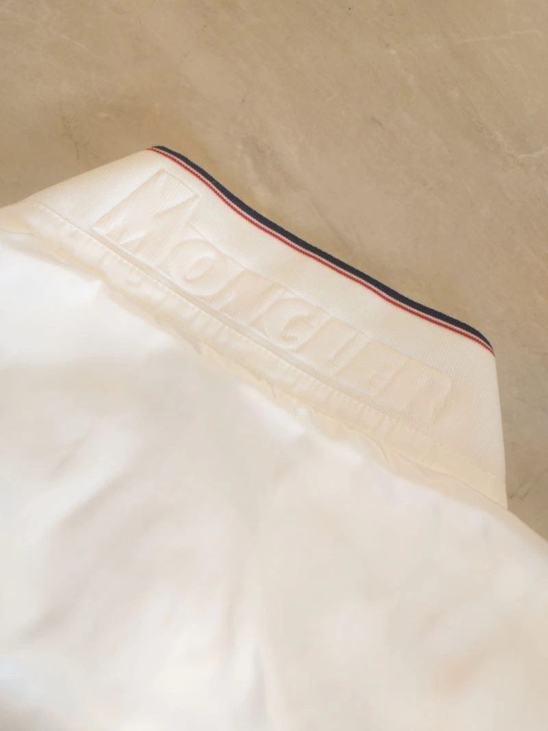 Moncler Outwear Breathable 141993