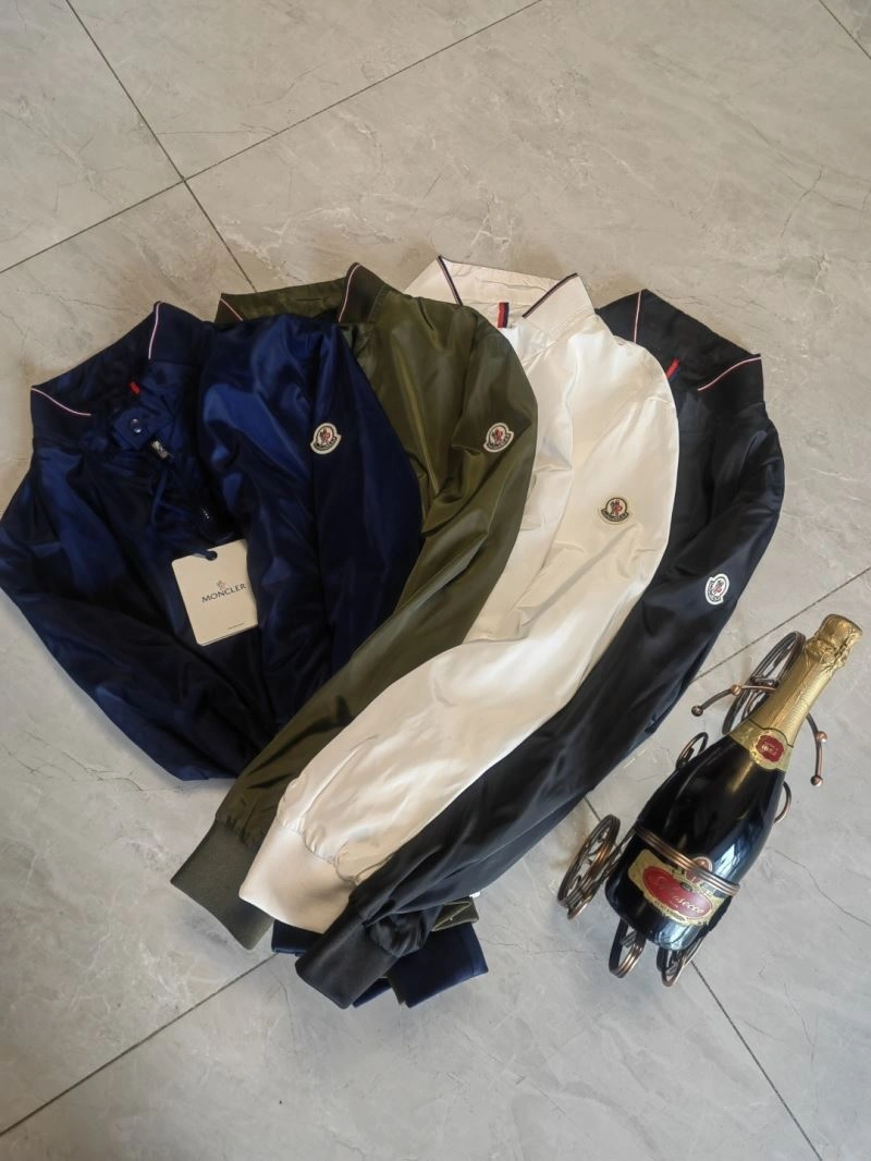 Moncler Outwear Breathable 141993