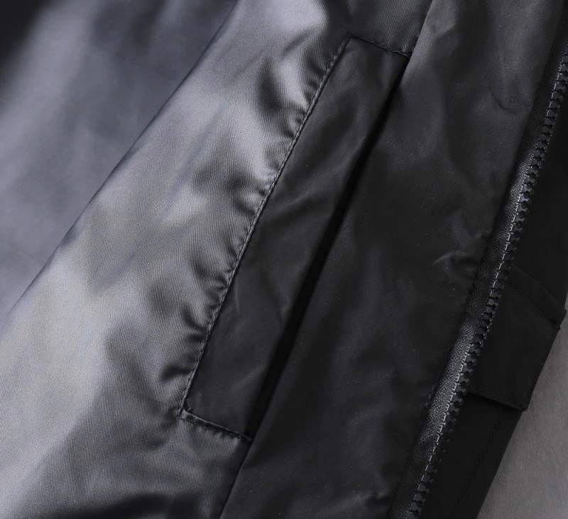 Moncler Outwear TimelessDesign 142007