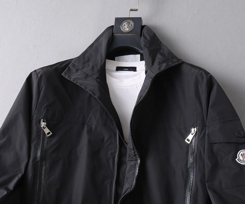 Moncler Outwear TimelessDesign 142007