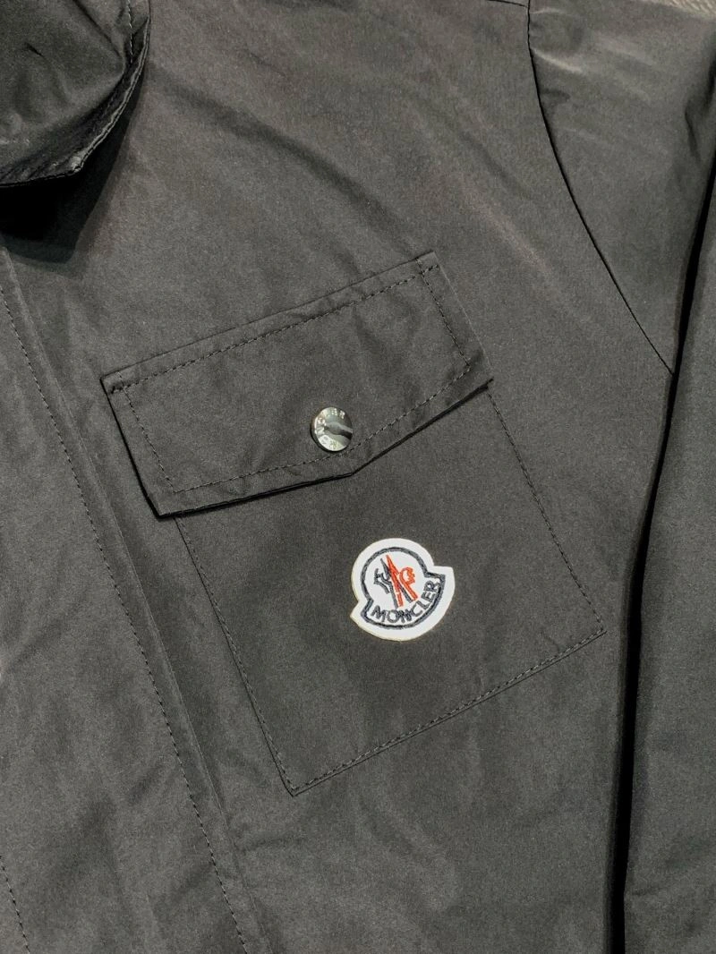 Breathable Moncler Outwear 141997