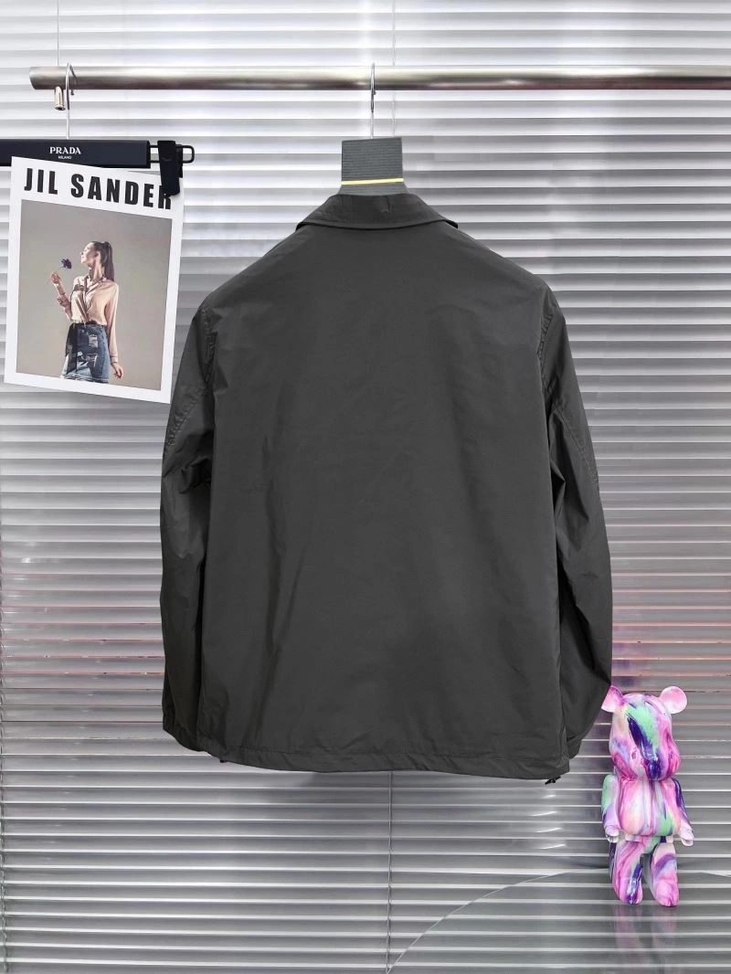 WellDesigned Moncler Outwear 142000