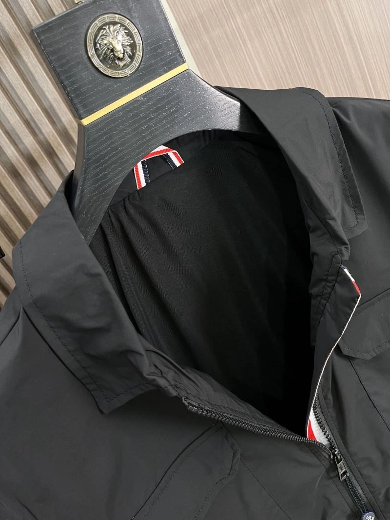 WellDesigned Moncler Outwear 142000