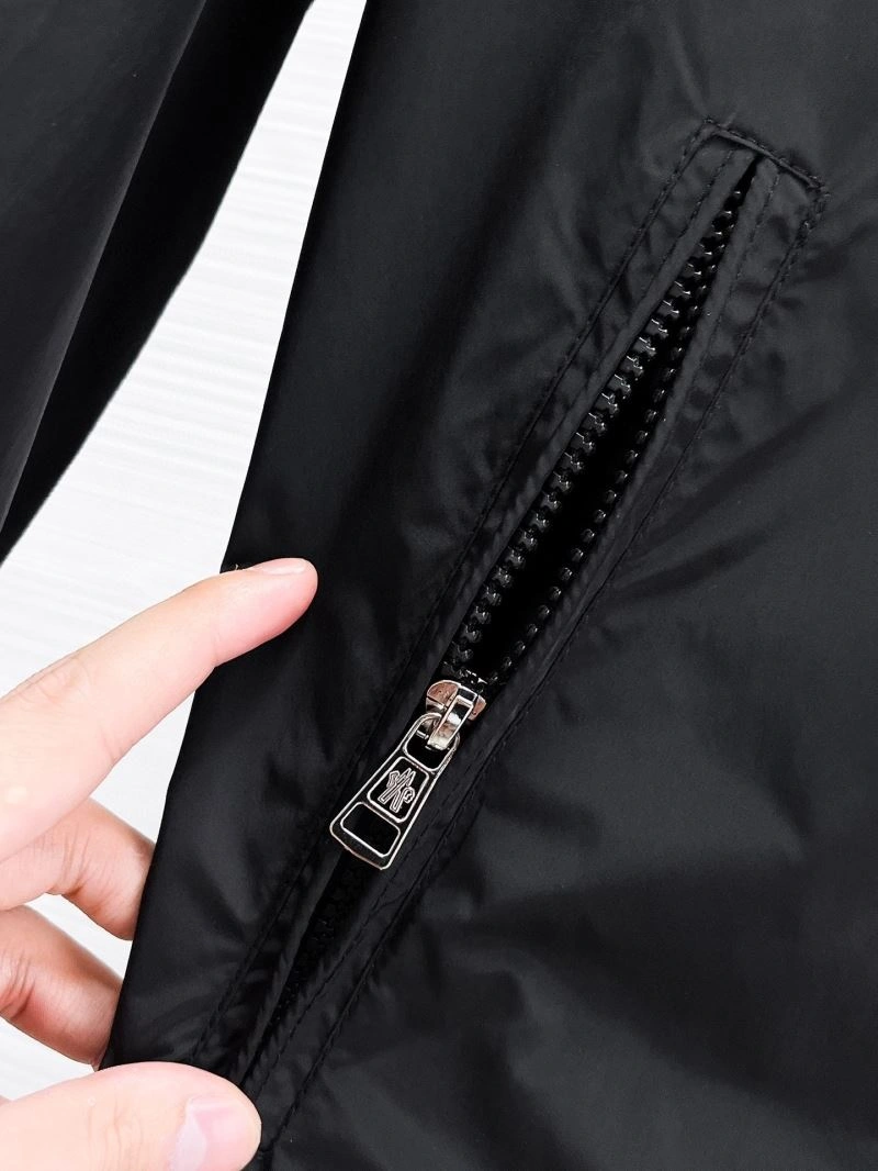 Effortless Moncler Outwear 142008