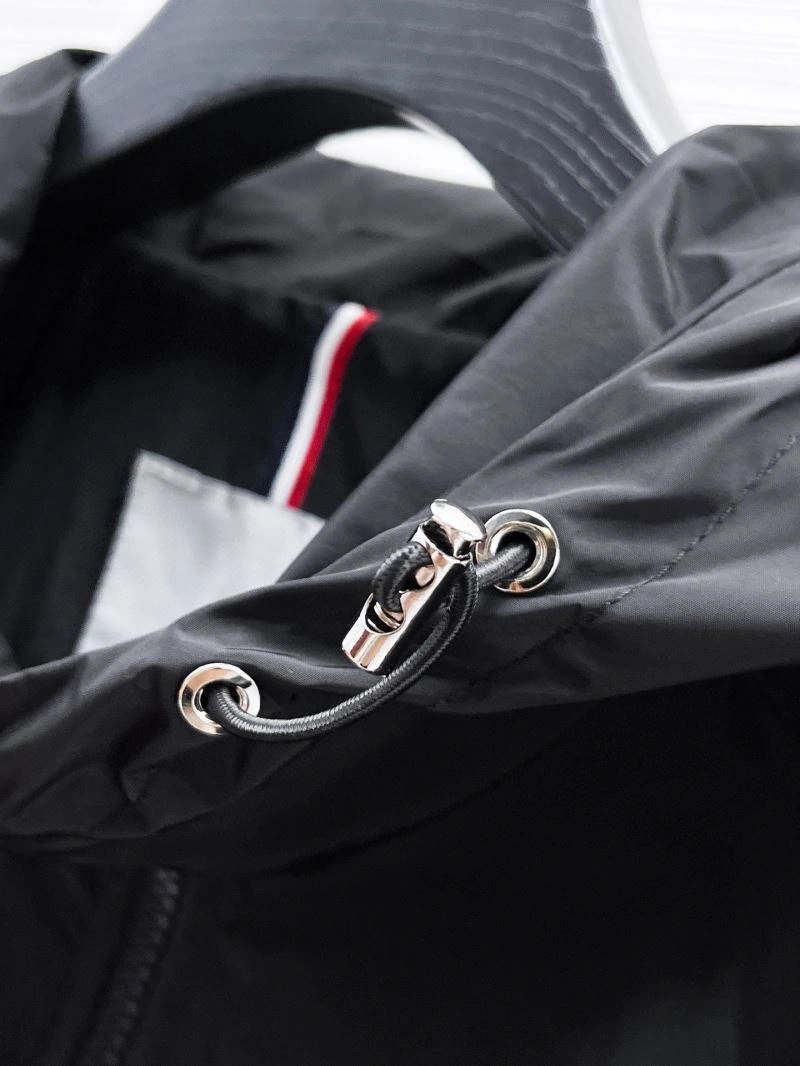 Effortless Moncler Outwear 142008