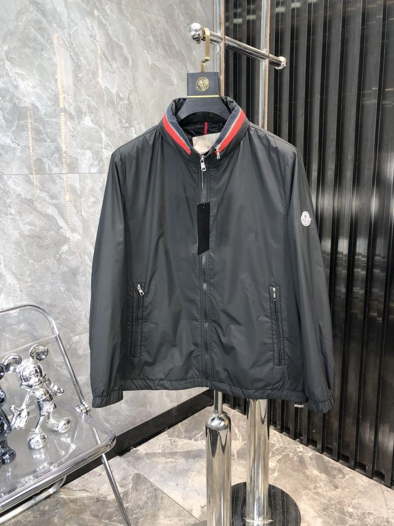 Moncler Outwear Bright 142002