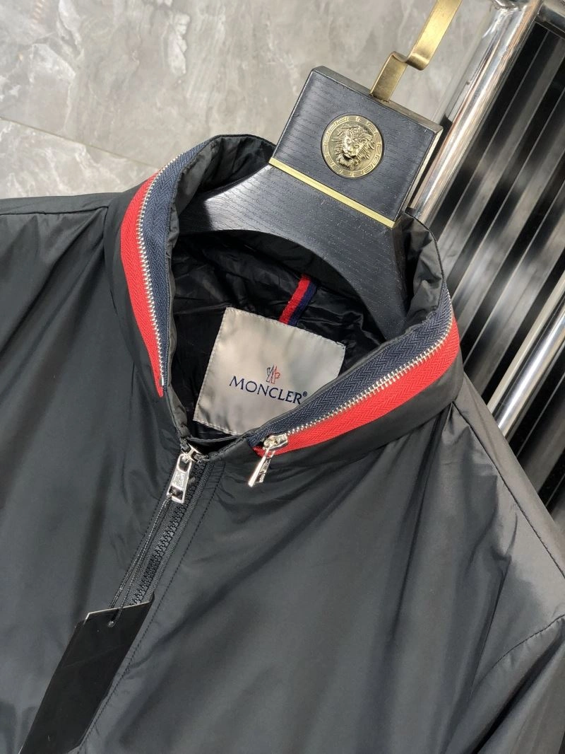 Moncler Outwear Bright 142002