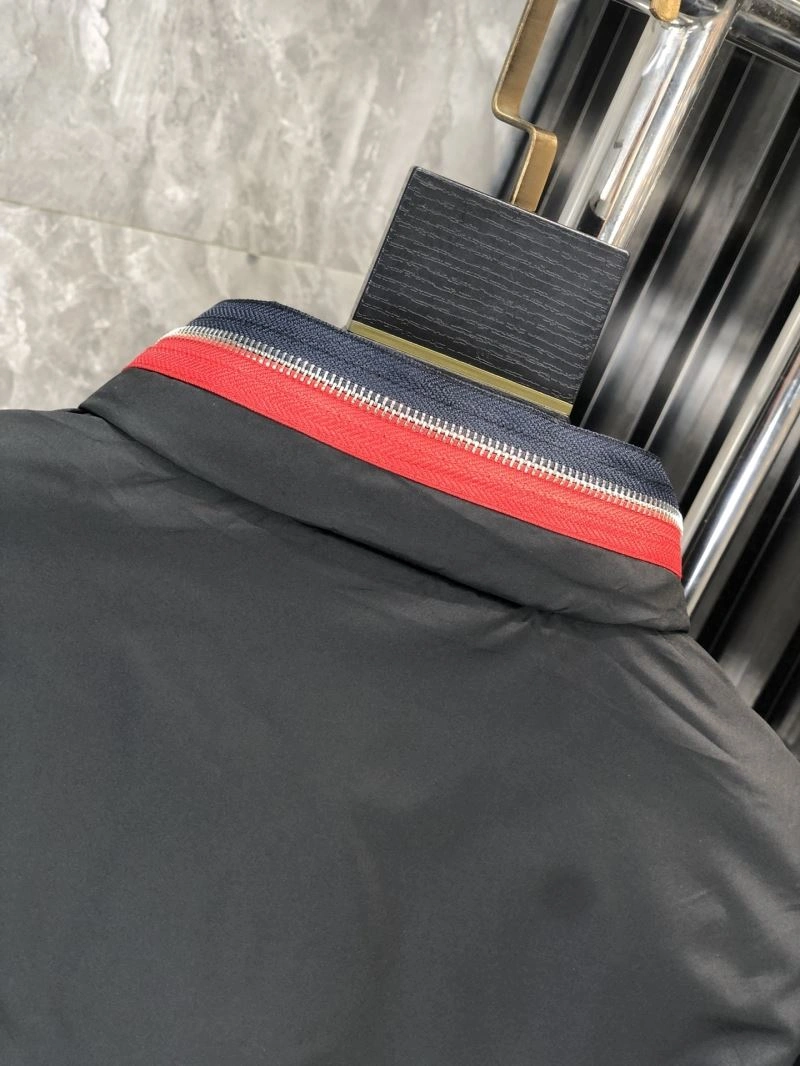 Moncler Outwear Bright 142002
