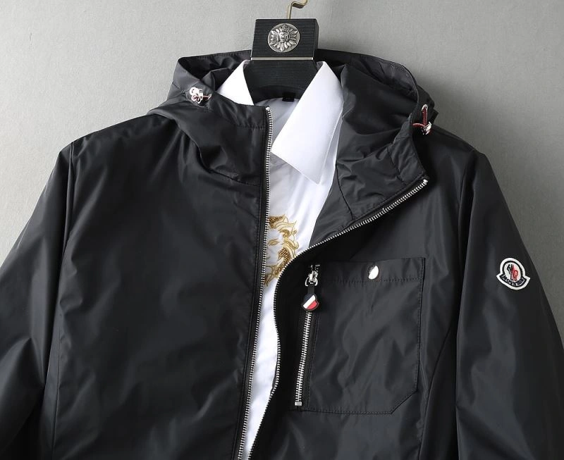 Popular Moncler Outwear 141987