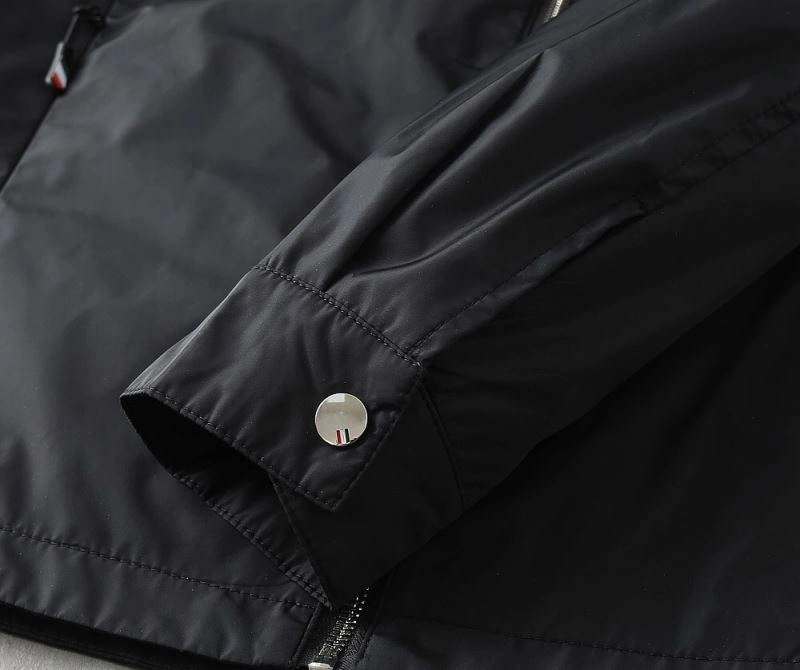 Popular Moncler Outwear 141987