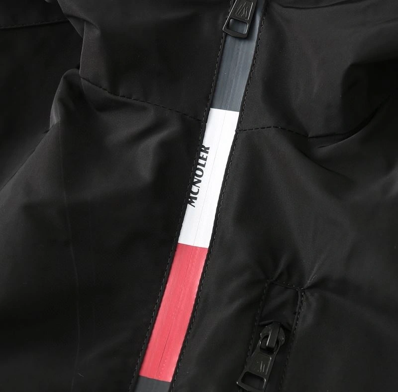 SoftTouch Moncler Outwear 141986