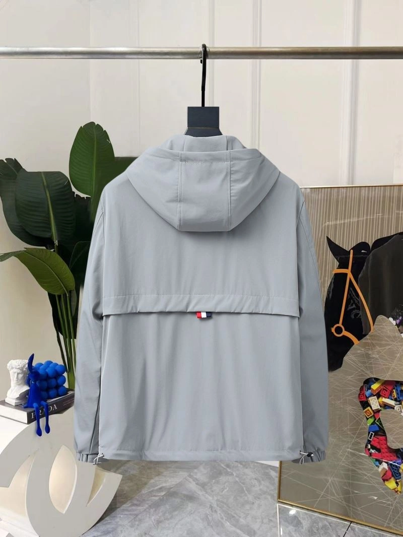 Moncler Outwear Breathable 141981
