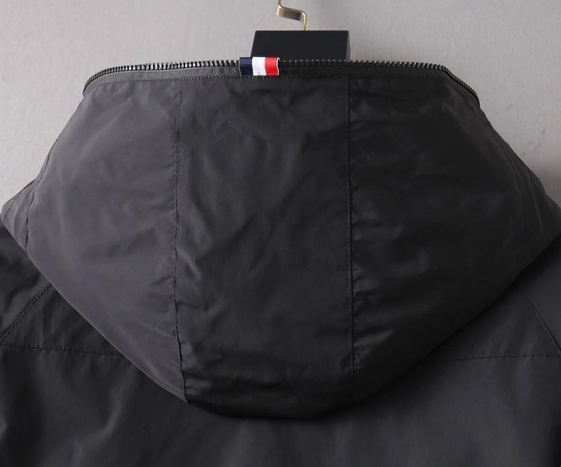 Bold Moncler Outwear 141978