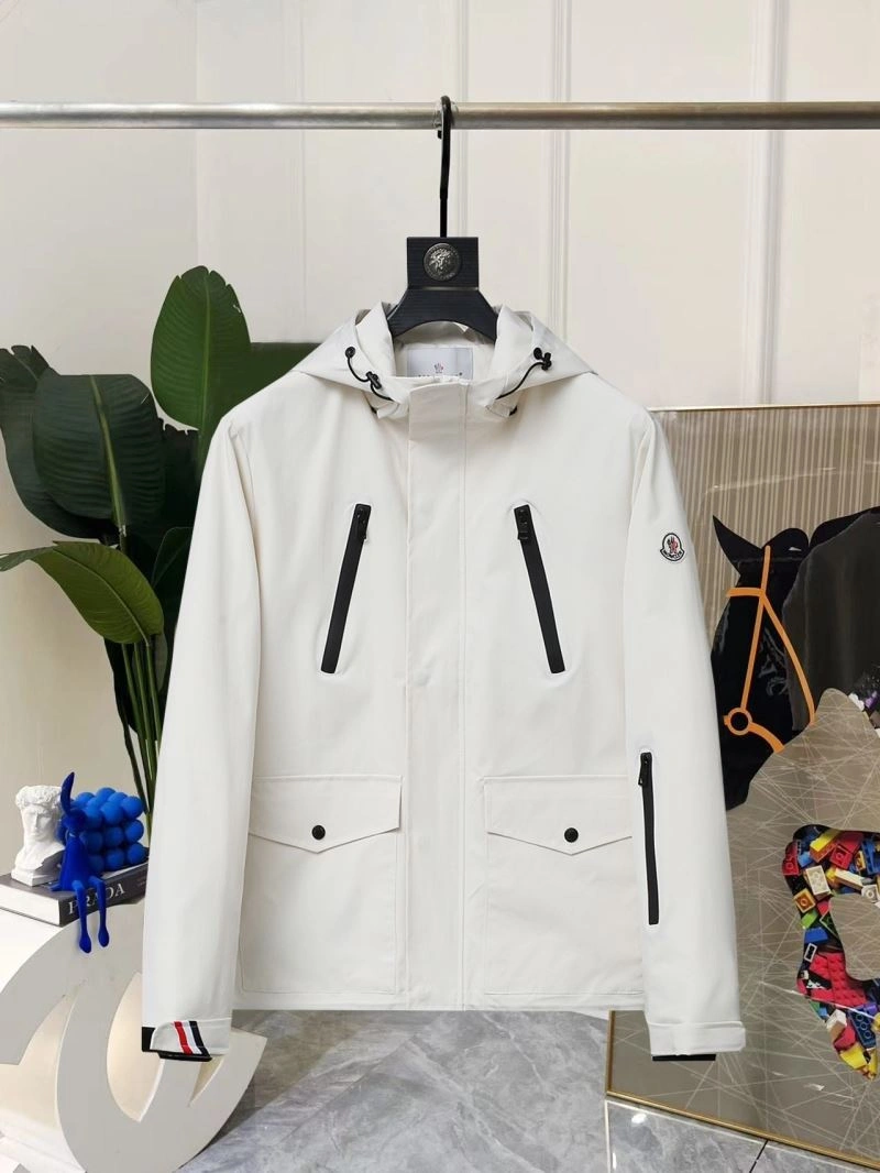 EasyMatch Moncler Outwear 141976