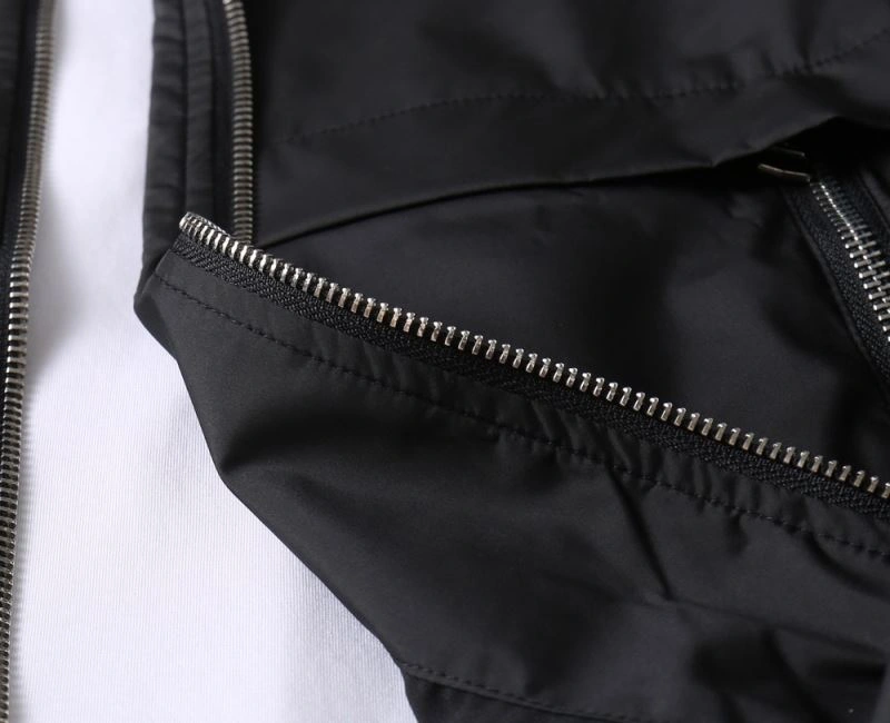 Moncler Outwear Comfortable 141971